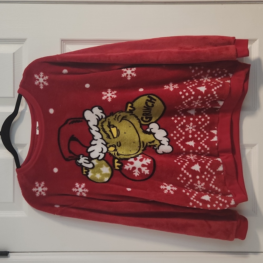 Women’s Grinch Sweater
